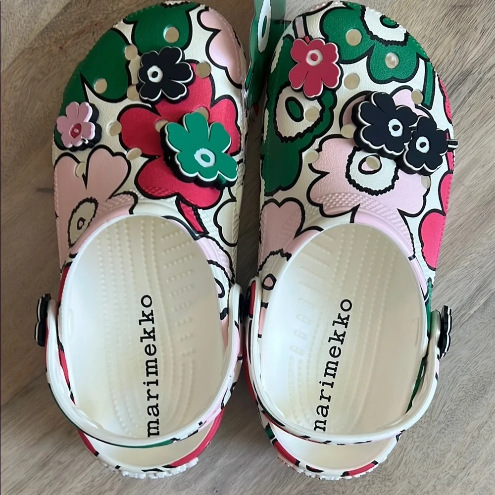 MARIMEKKO Crocs - Picture 3 of 8